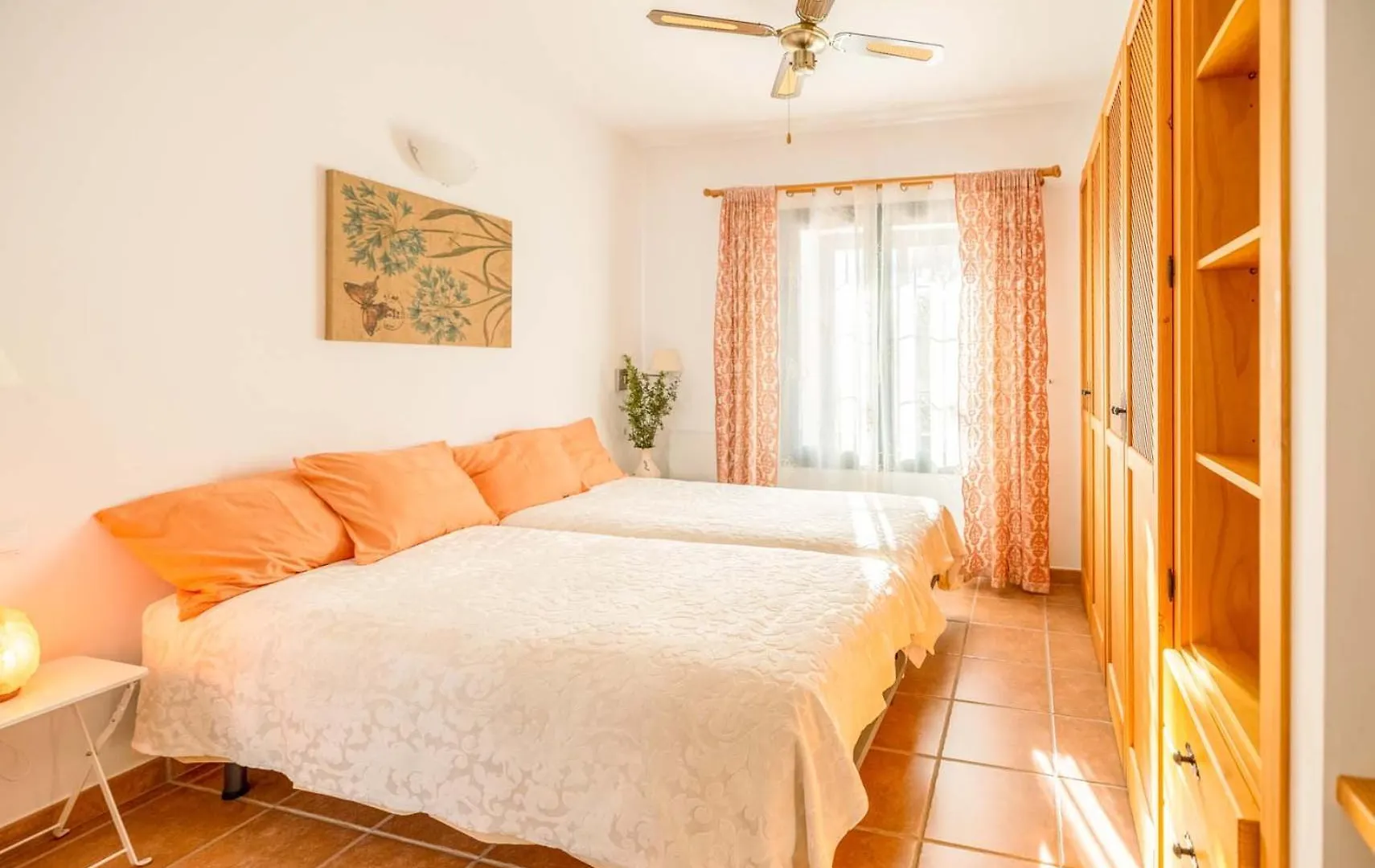 Casa Julia By Rosas Cantares 0*, Pizarra Spain