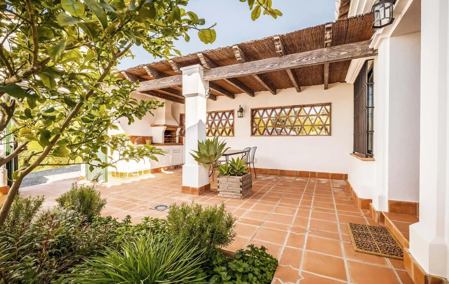 Holiday home Casa Julia By Rosas Cantares Spain